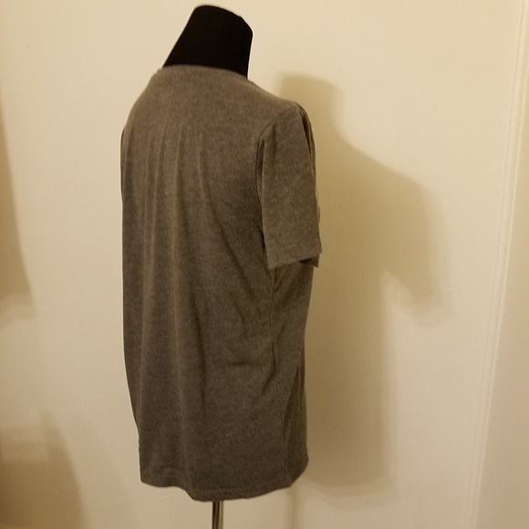 Christmas sprkling elf words grey tee - Picture 3 of 8